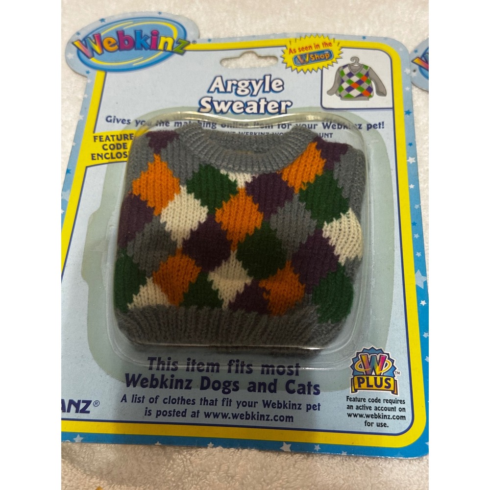 Webkinz Ganz Pet Clothing Lot Argyle Sweater Stone Wash Jeans Witch Costume NIP - Picture 4 of 4